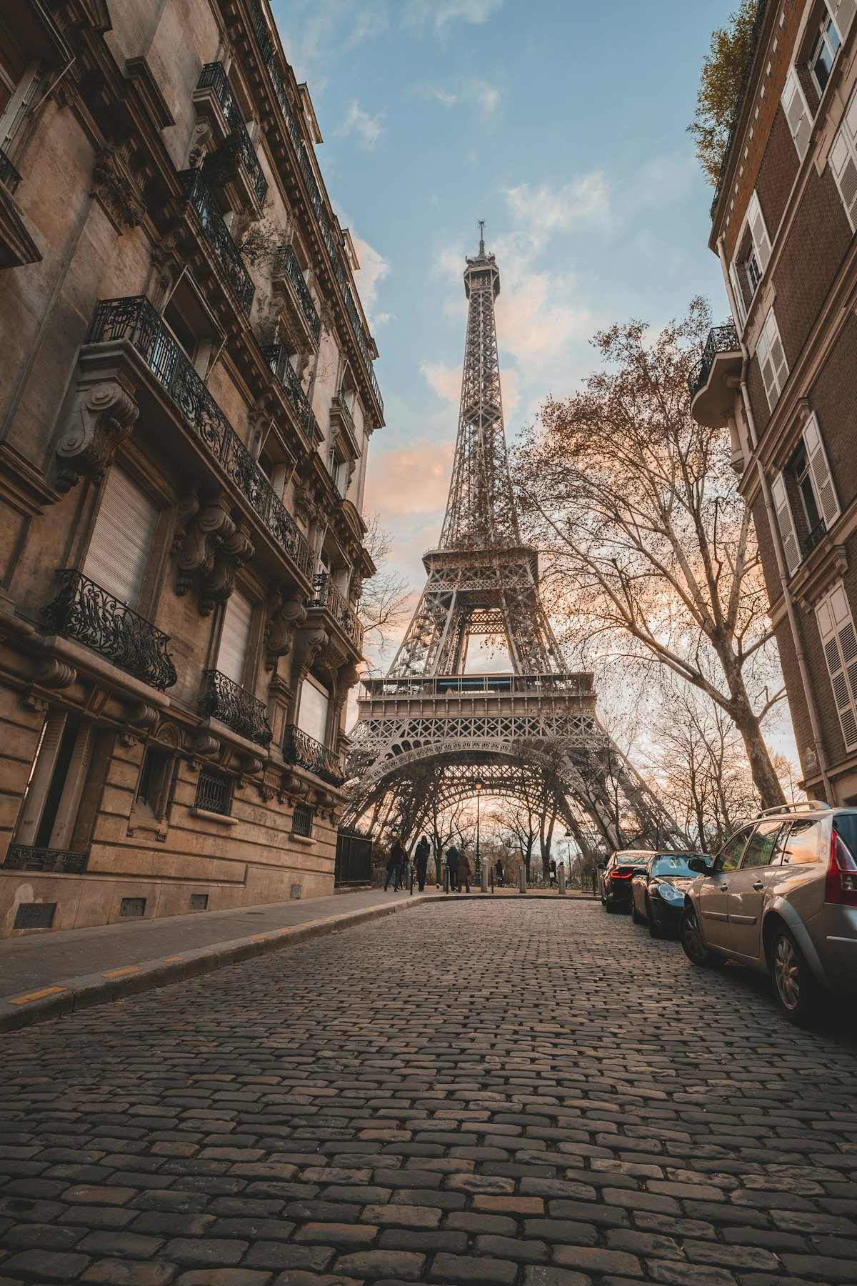 A Haussmann street in Paris with the Eiffel Tower