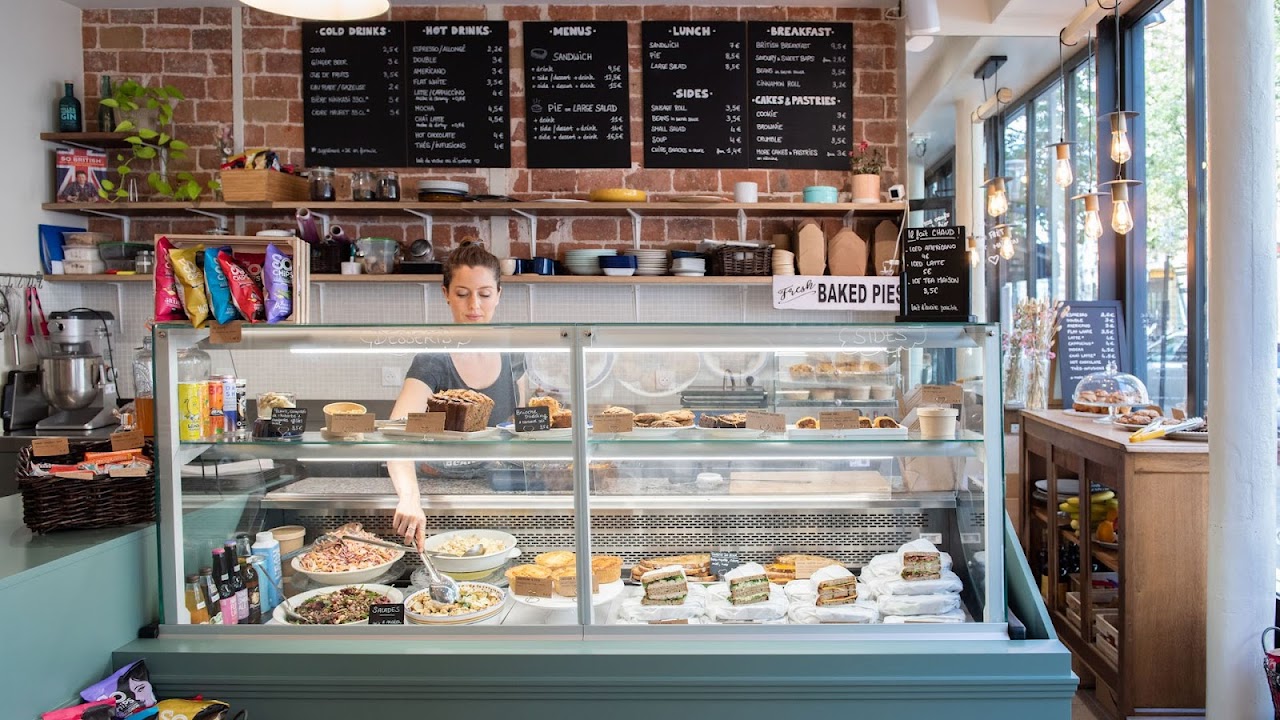Very French Beans | Café • Kitchen • British deli, 17th Arrondissement